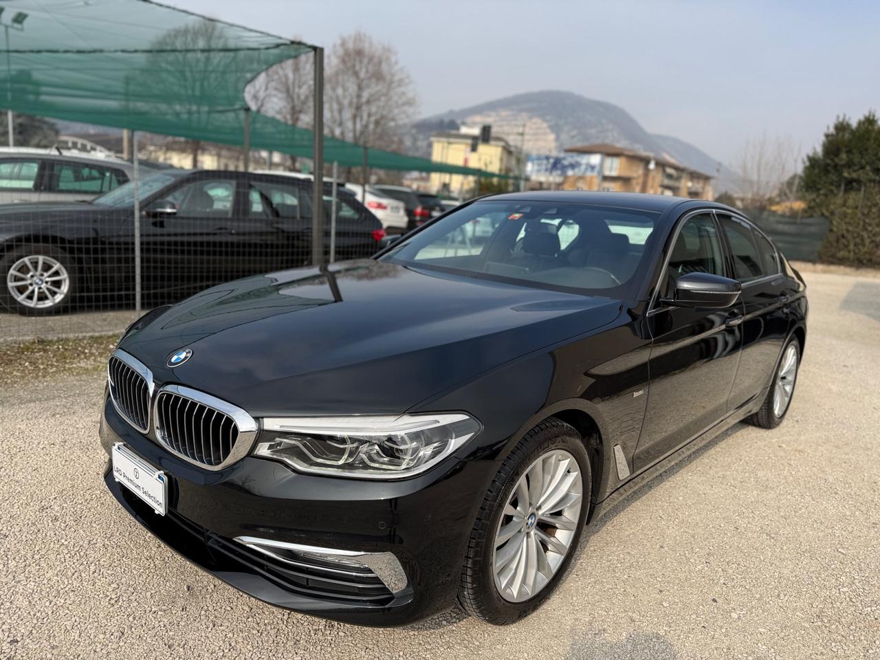 Bmw 520 Serie 5 G30 Berlina 520d Luxury Navi+Led+Pelle
