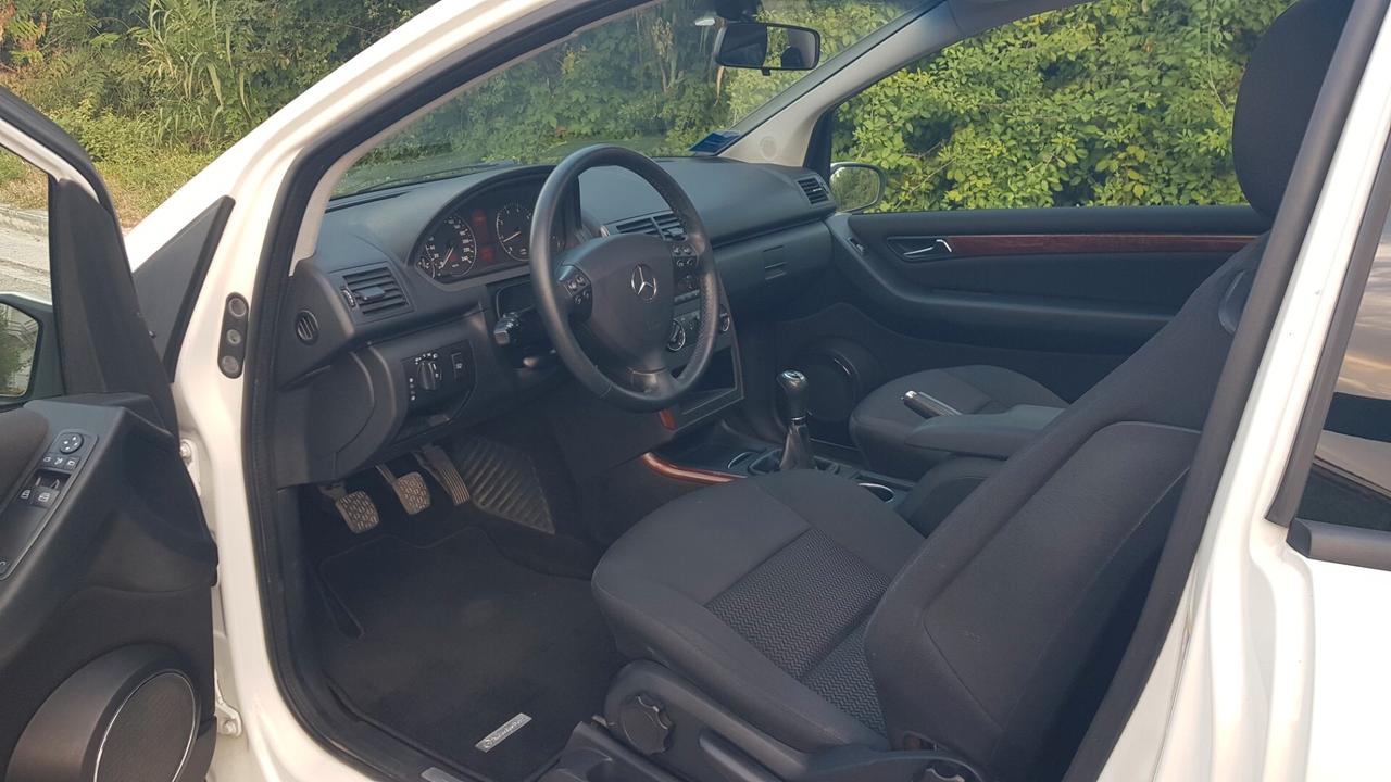 Mercedes-benz A 200 Coupé Elegance