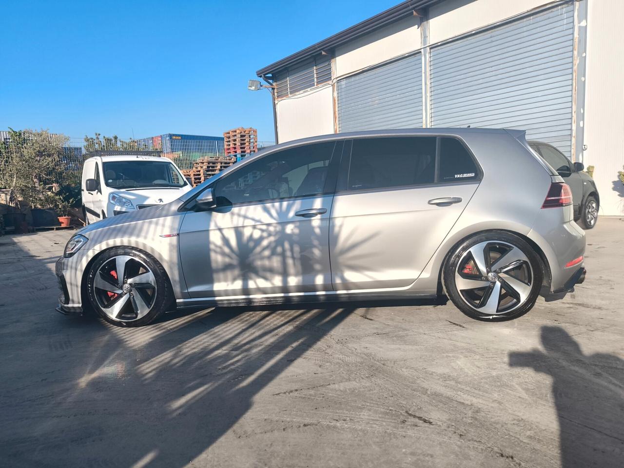 Volkswagen Golf GTI Performance 2.0 245 CV TSI DSG 5p. BMT
