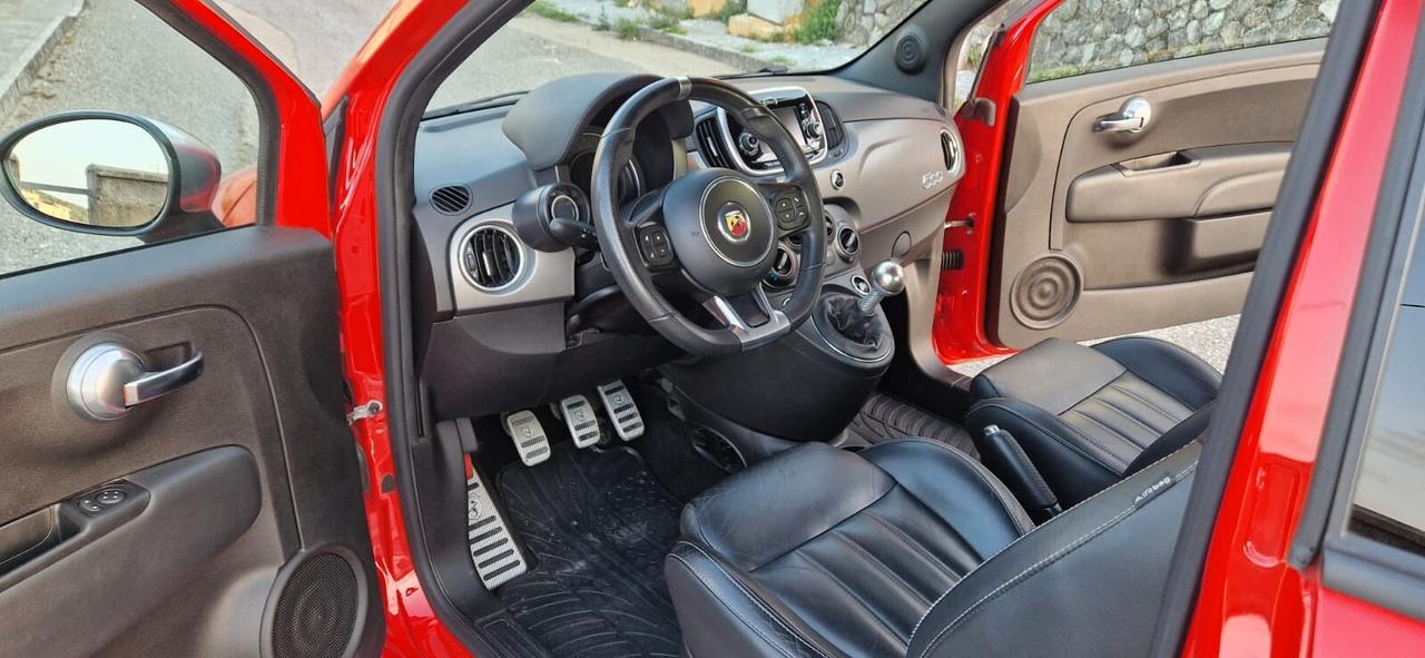 Abarth 595 1.4 Turbo T-Jet 165 CV Turismo