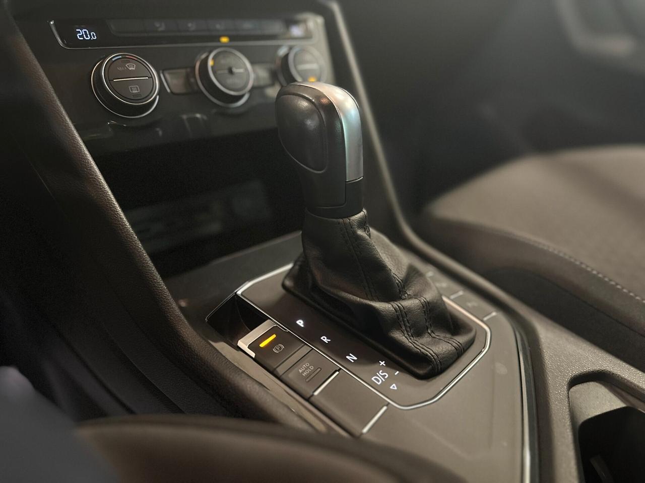 Volkswagen Tiguan 2.0 TDI SCR DSG Business BlueMotion Technology