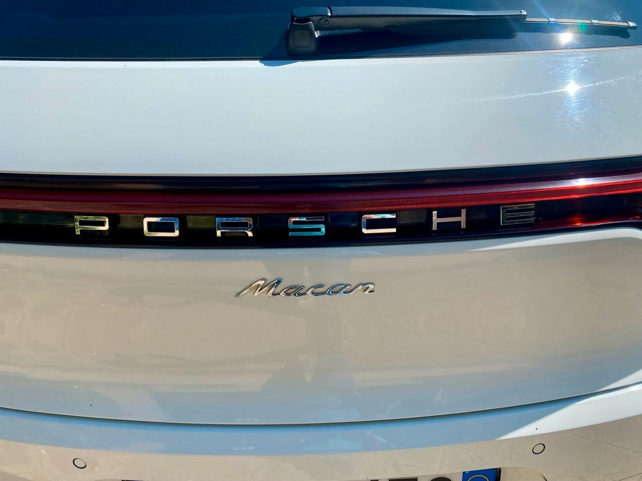 Porsche Macan 2.0 CERCHI DA 21"- PREZZO REALE -P CONSEGNA