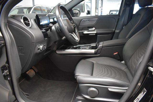 MERCEDES-BENZ GLA 200 d Automatic 4Matic Sport