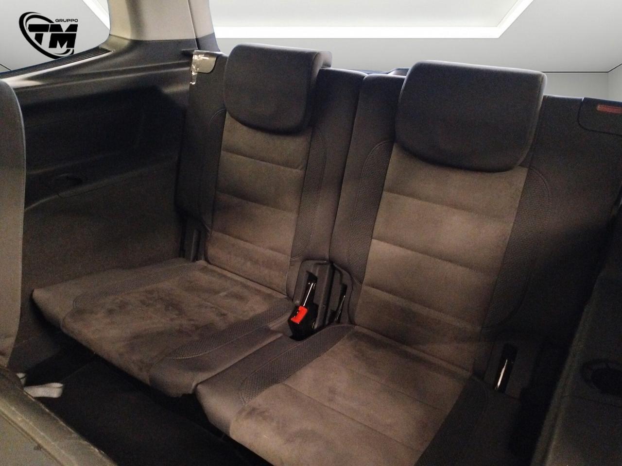 Volkswagen Touran 1.6 TDI Comfortline - 7 POSTI - TETTO APRIBILE - OPERATORI DEL SETTORE