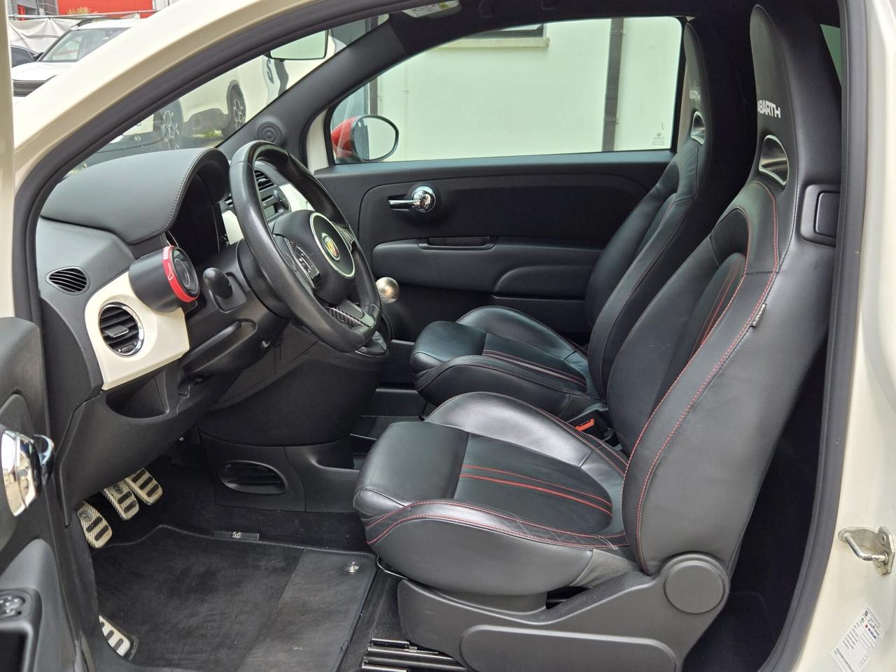 Abarth 595 1.4 Turbo T-Jet 160 CV Turismo con preparazioni
