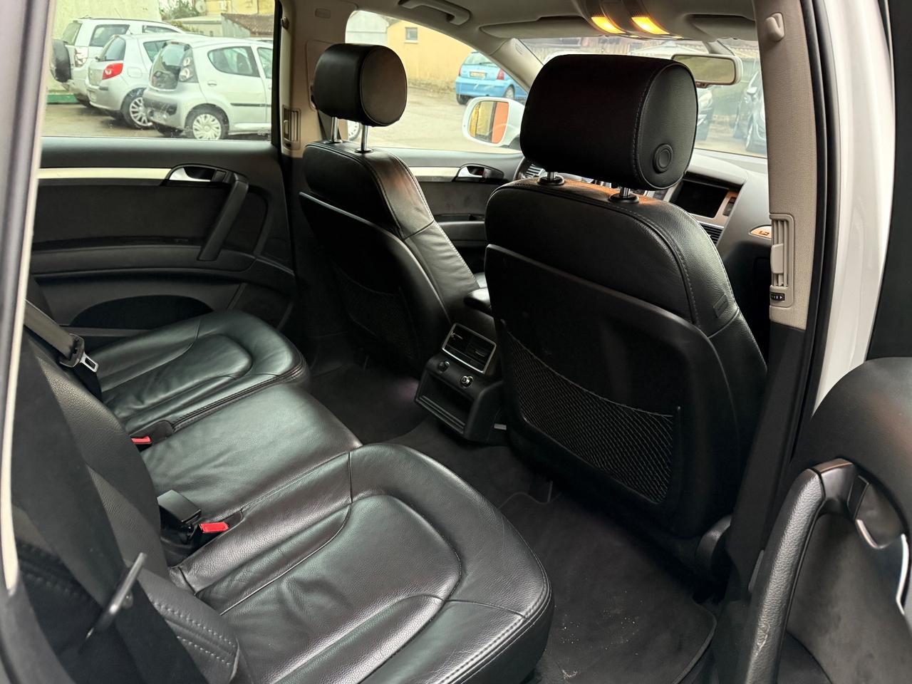 Audi Q7 3.0TDI 240CV V6 quattro S-LINE EURO6 2010