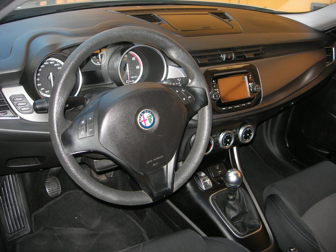 Alfa Romeo Giulietta 1.6 JTDm-2 105 CV Progression