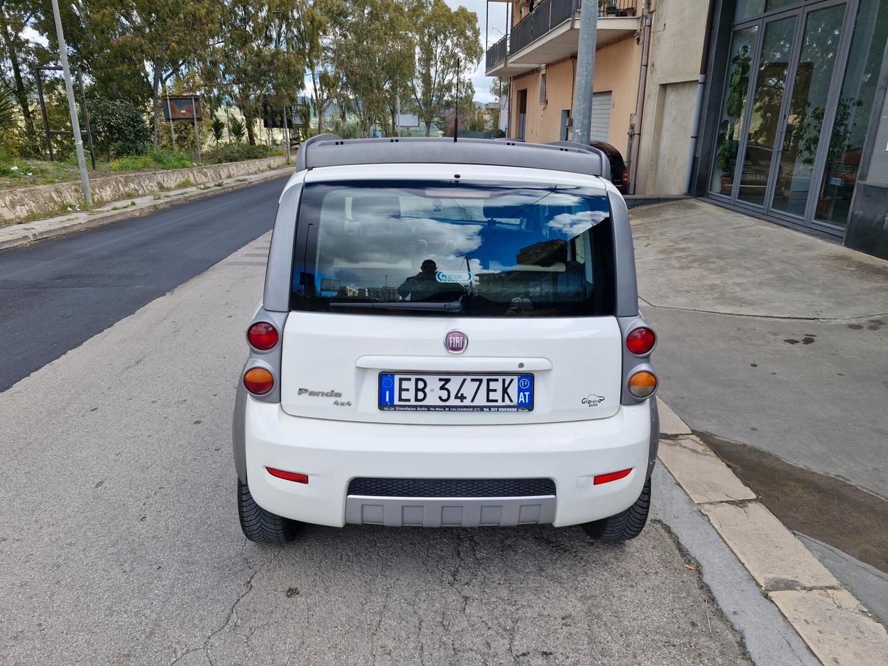 Fiat Panda 1.3 MJT 16V DPF 4x4 Climbing