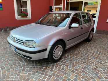 Volkswagen Golf 1.9 TDI/101 CV