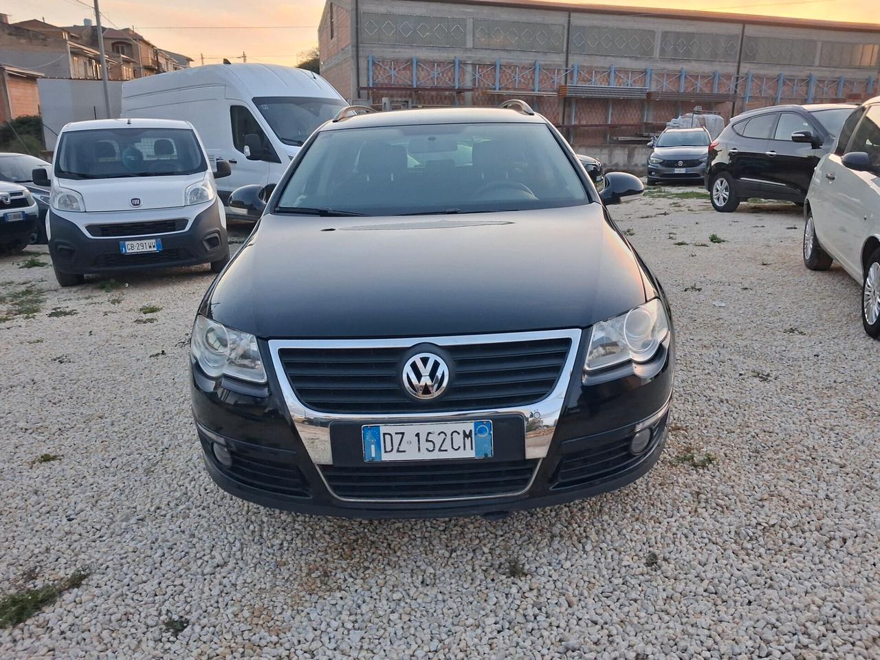 Volkswagen Passat 1.6 TDI DPF Var Comf. BM Tech.