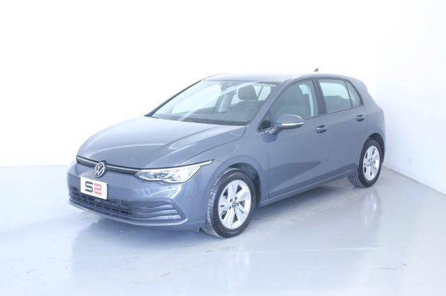 VOLKSWAGEN Golf 1.0 eTSI EVO DSG Life / Neopatentati