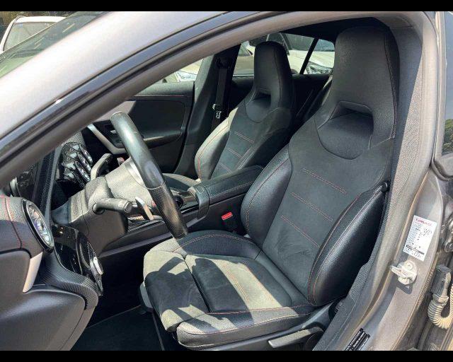 MERCEDES-BENZ CLA 200 d Automatic Shooting Brake Premium