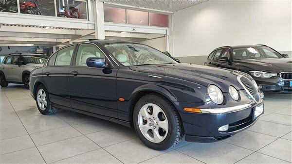 Jaguar S-Type 3.0 V6 24V Executive ISCRITTA ASI