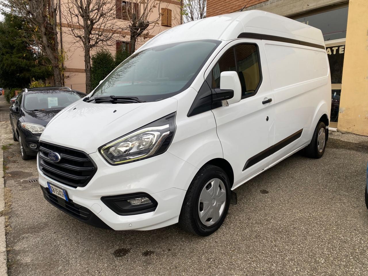 Ford Transit Custom 2.0 TDCi 170 PL Furgone Titanium
