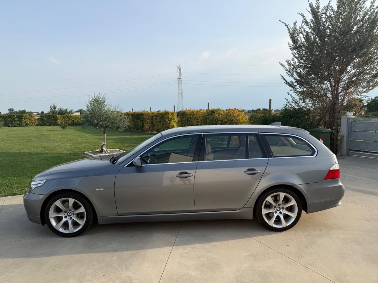 Bmw 520I Touring Futura E61