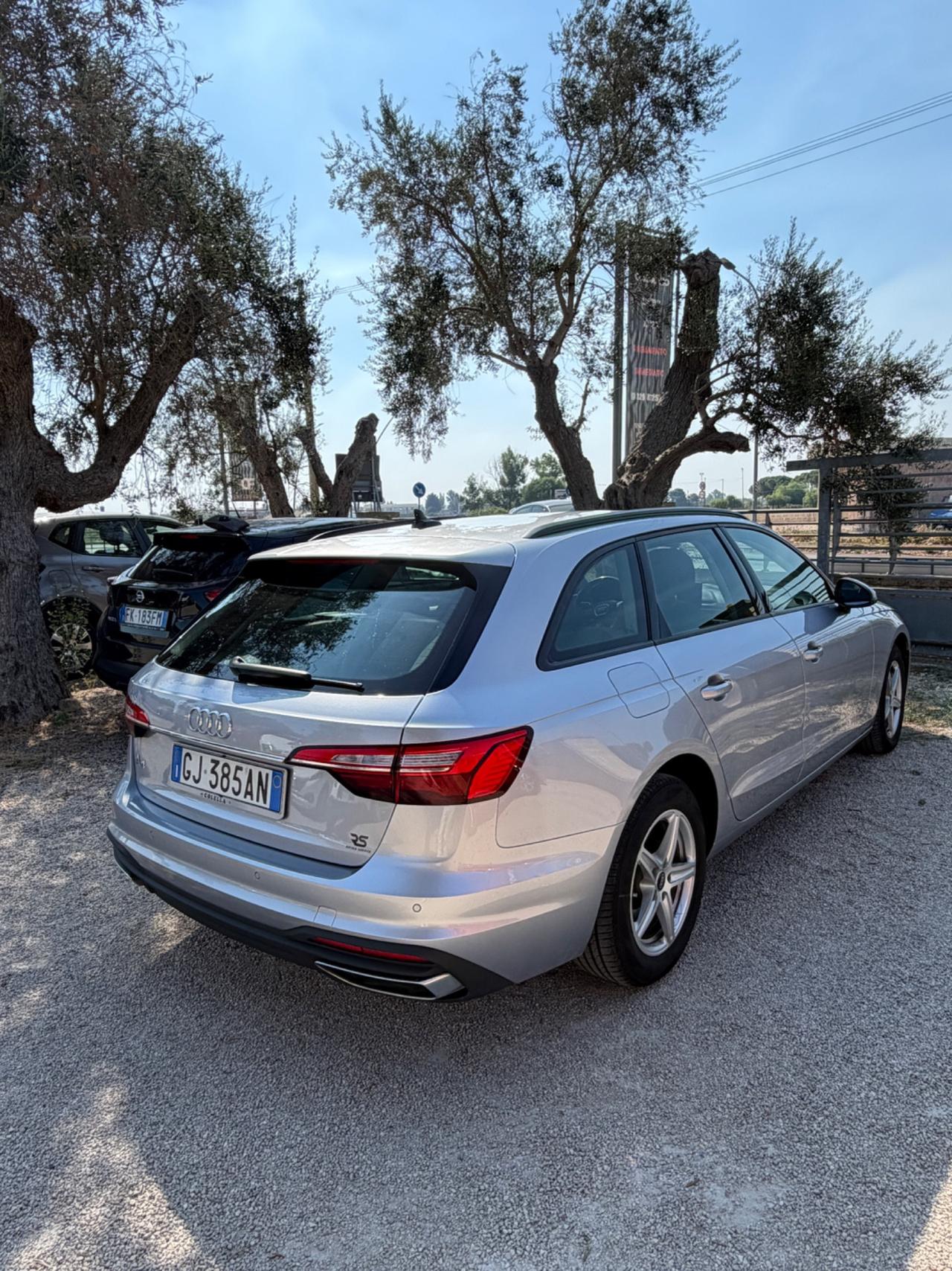 Audi A4 Avant 35 TDI/163 CV S tronic xfetta!!!