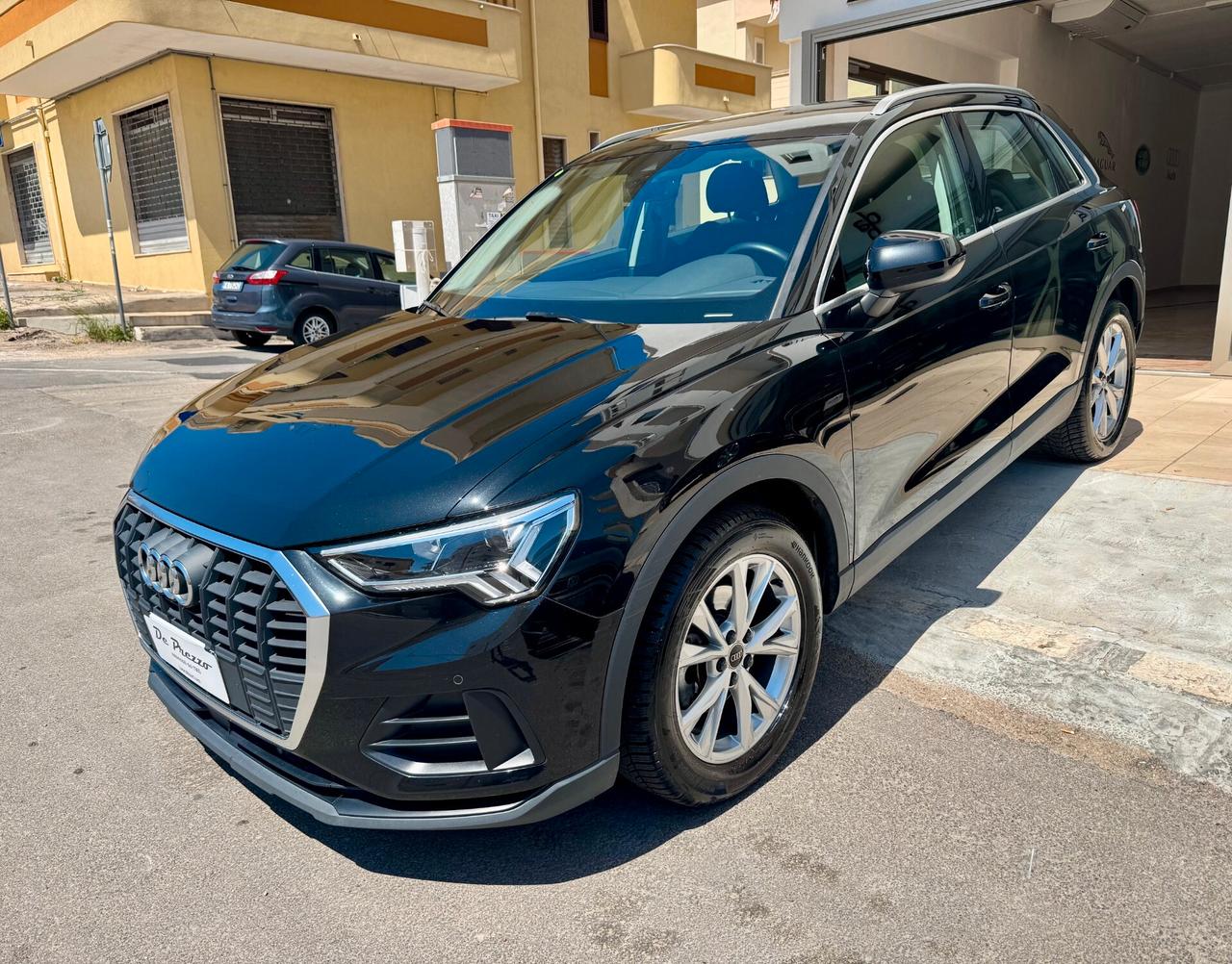 Audi Q3 35 TDI S tronic Business Advanced