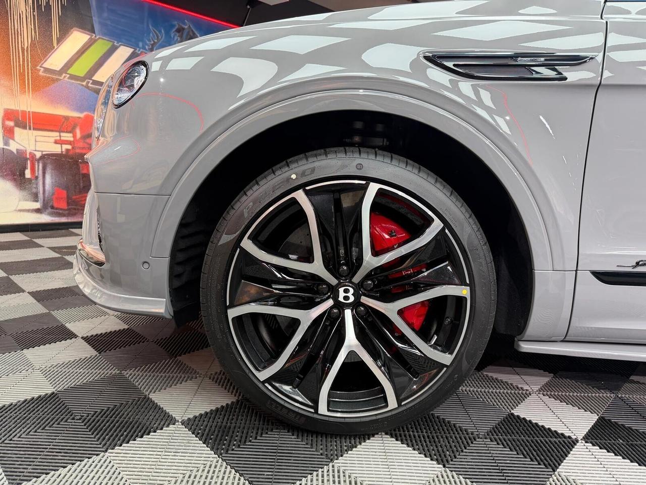 Bentley Bentayga Hybrid