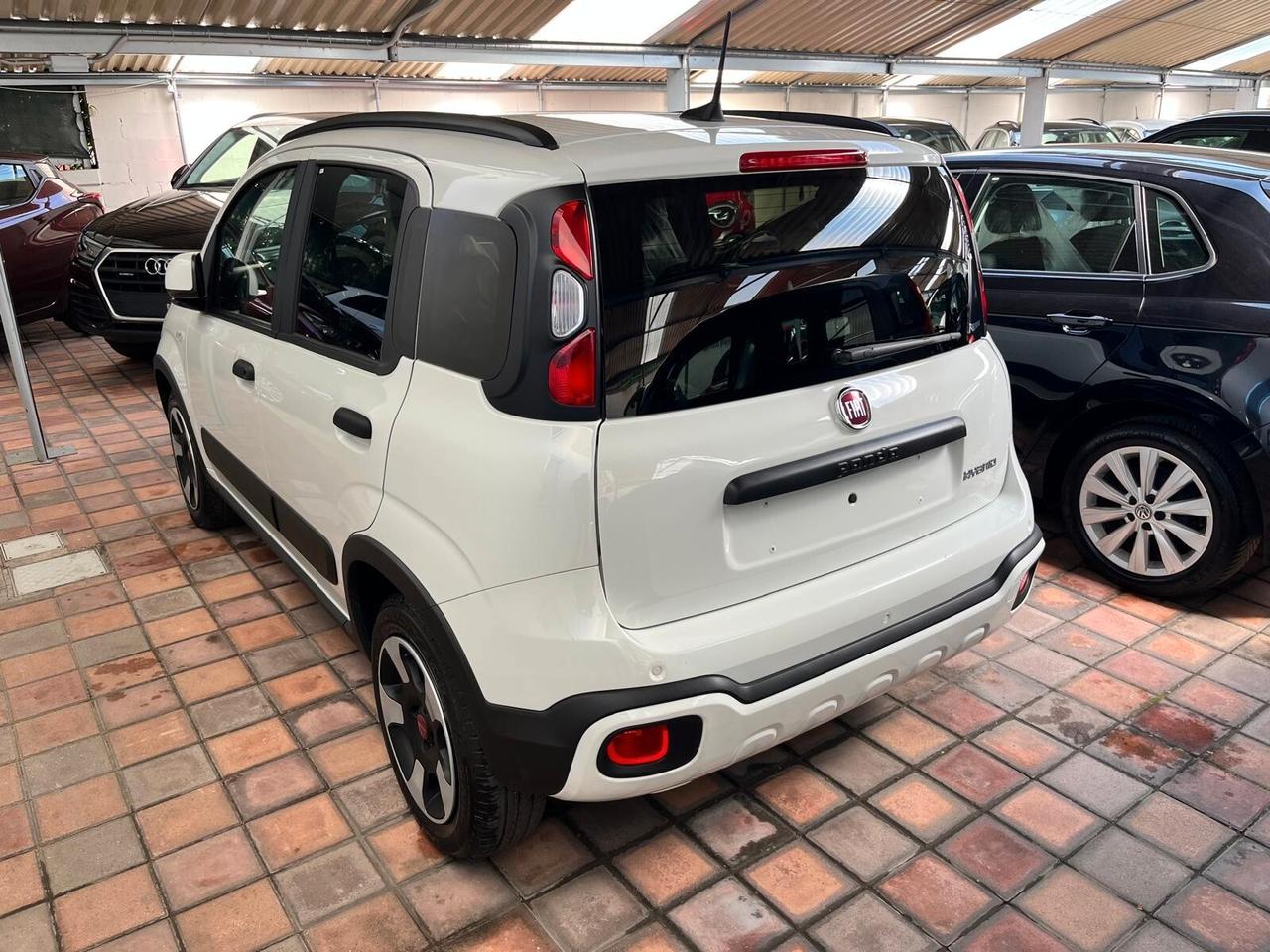 Fiat Panda Cross 1.0 FireFly S&S Hybrid