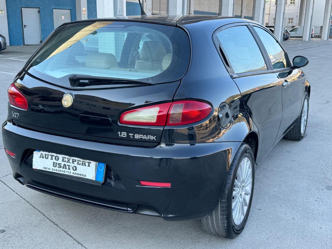 Alfa Romeo 147 1.6 16V TS 5P. Distinctive 45.000km
