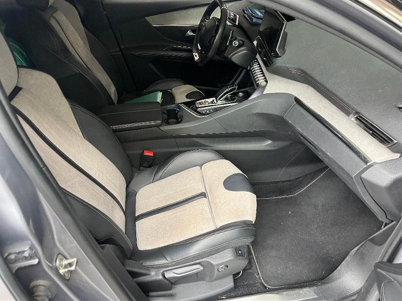 Peugeot 3008 Hybrid 225 e-EAT8 GT