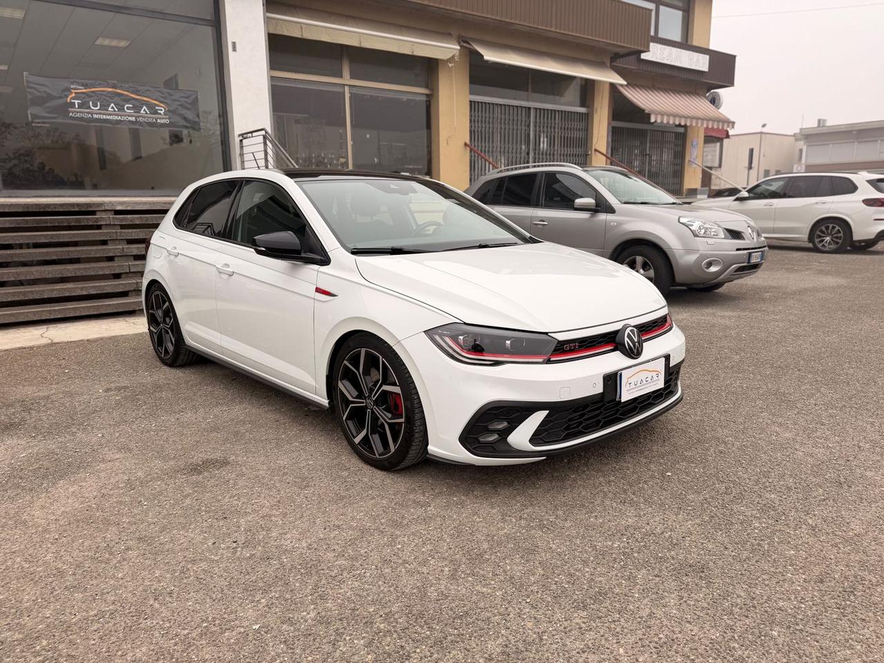 Volkswagen Polo GTI 2.0 TSI GTI #7914