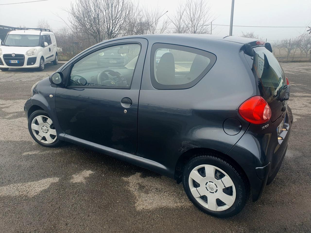 Toyota Aygo 1.0 12V VVT-i 3 porte