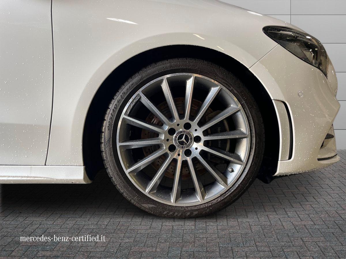 Mercedes-Benz B 250 Premium 4matic auto