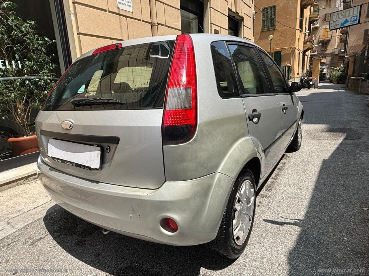 FORD Fiesta 1.2 16V 5p. Ambiente