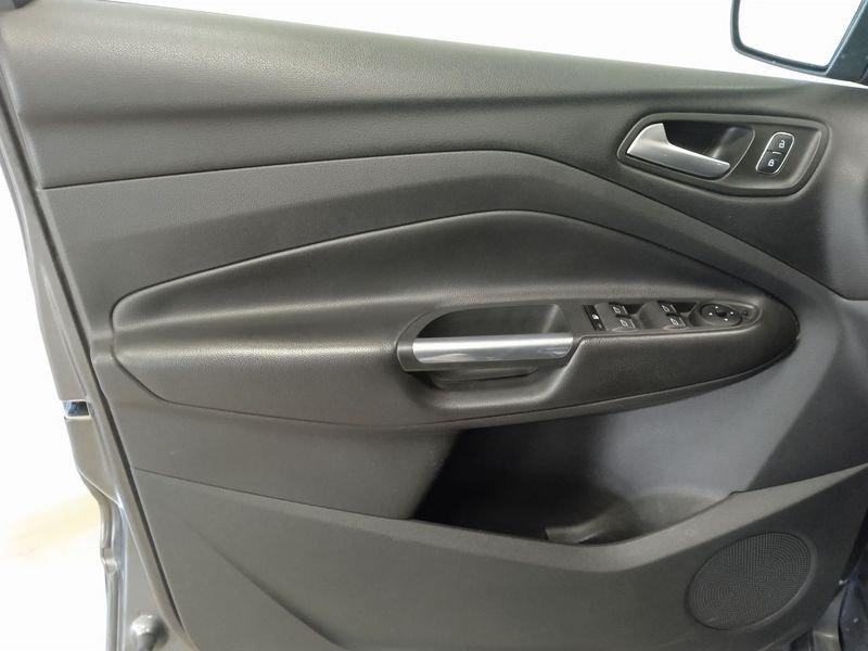 Ford Kuga 2ª serie 1.5 TDCI 120 CV S&S 2WD ST-Line