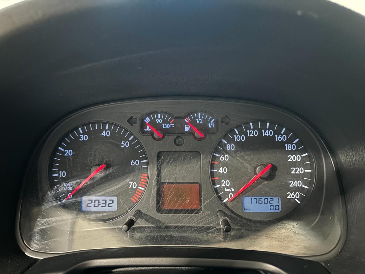 Volkswagen Golf 1.6 Variant Comfortline UNICOPROPRIETARIO