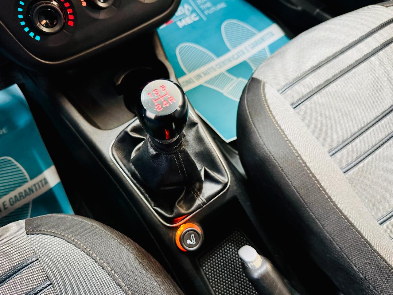 Fiat Punto 1.3 Mjt 95 CV 5 porte Distribuz. Nuova