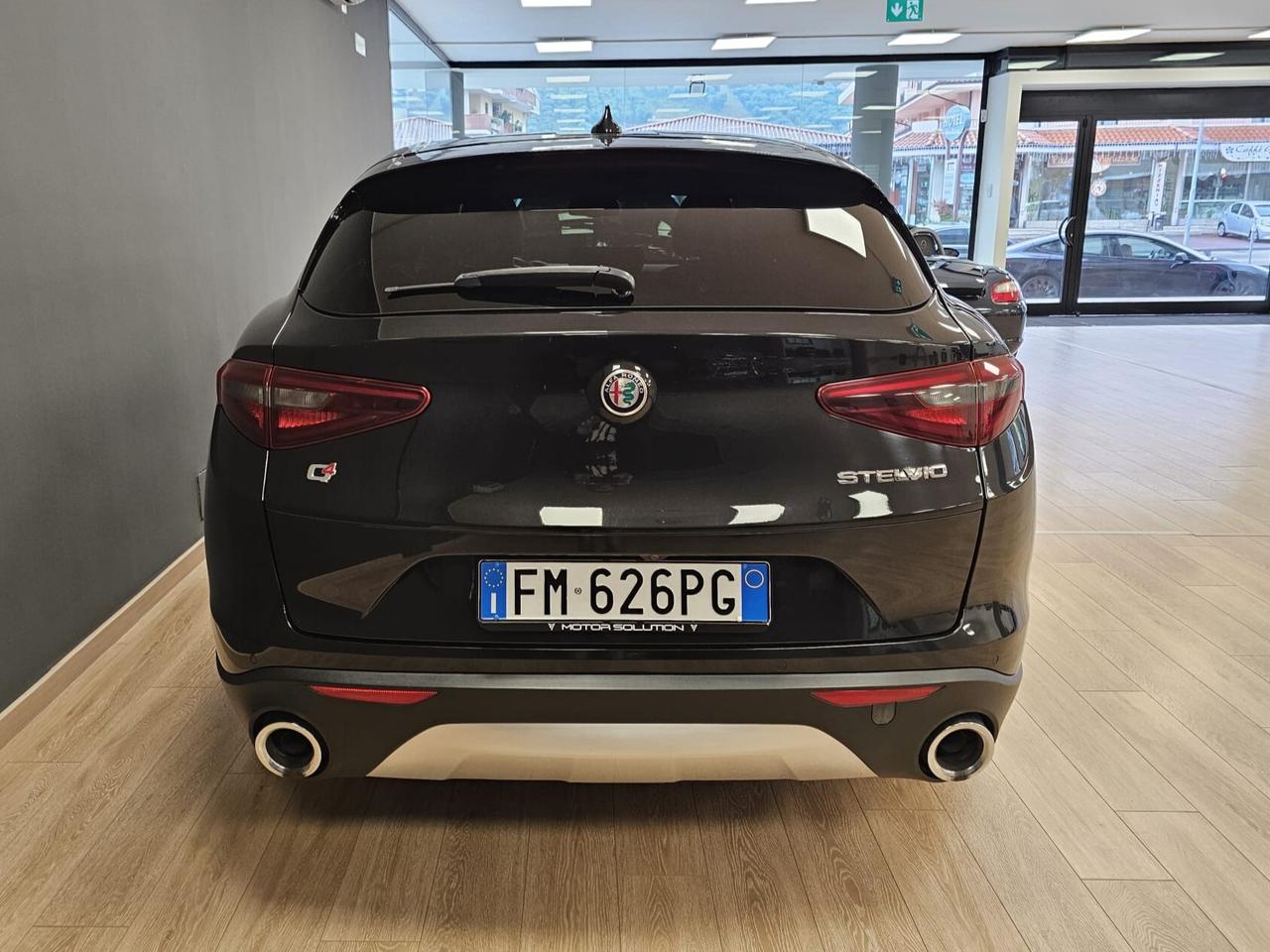 Alfa Romeo Stelvio 2.9 Bi-Turbo V6 510 CV AT8 Quadrifoglio