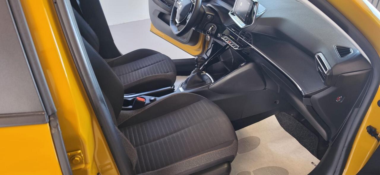 Peugeot 208 BlueHDi 100 Allure