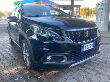 Peugeot 2008 BlueHDi 100 GT Line gomme nuove !