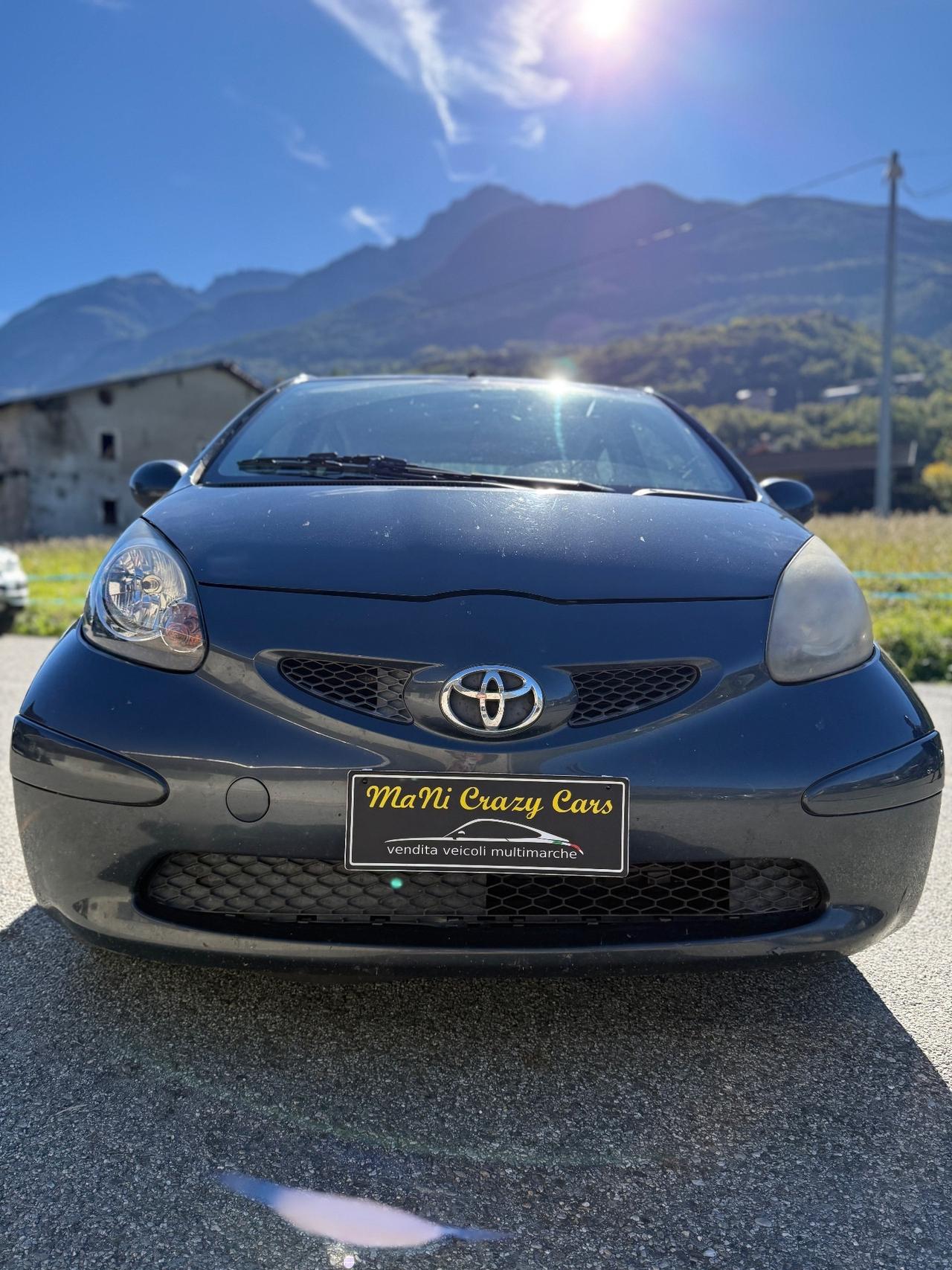 Toyota Aygo 1.0 12V VVT-i 5 porte Sol