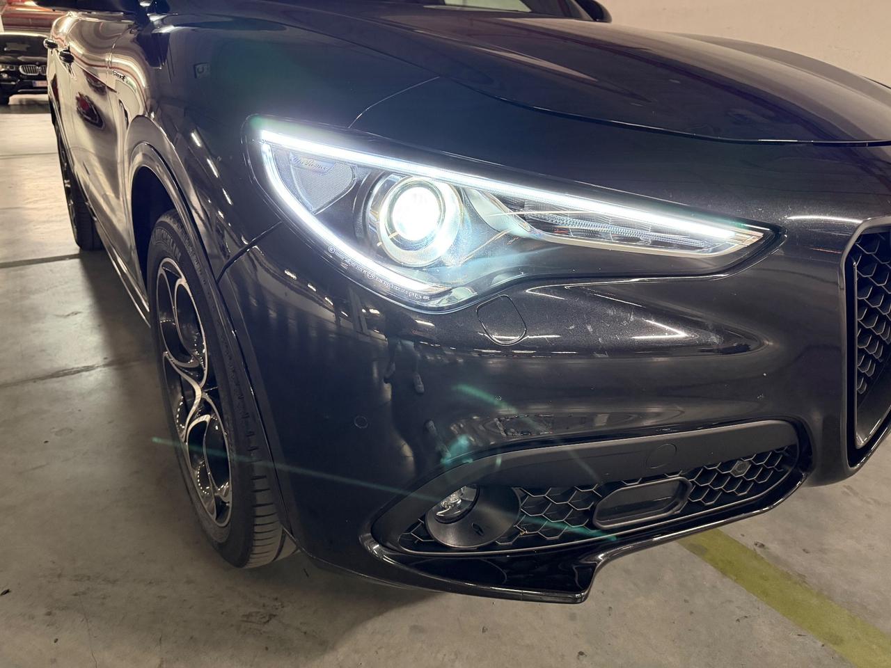 Alfa Romeo Stelvio VELOCE 210 CV AT8 Q4