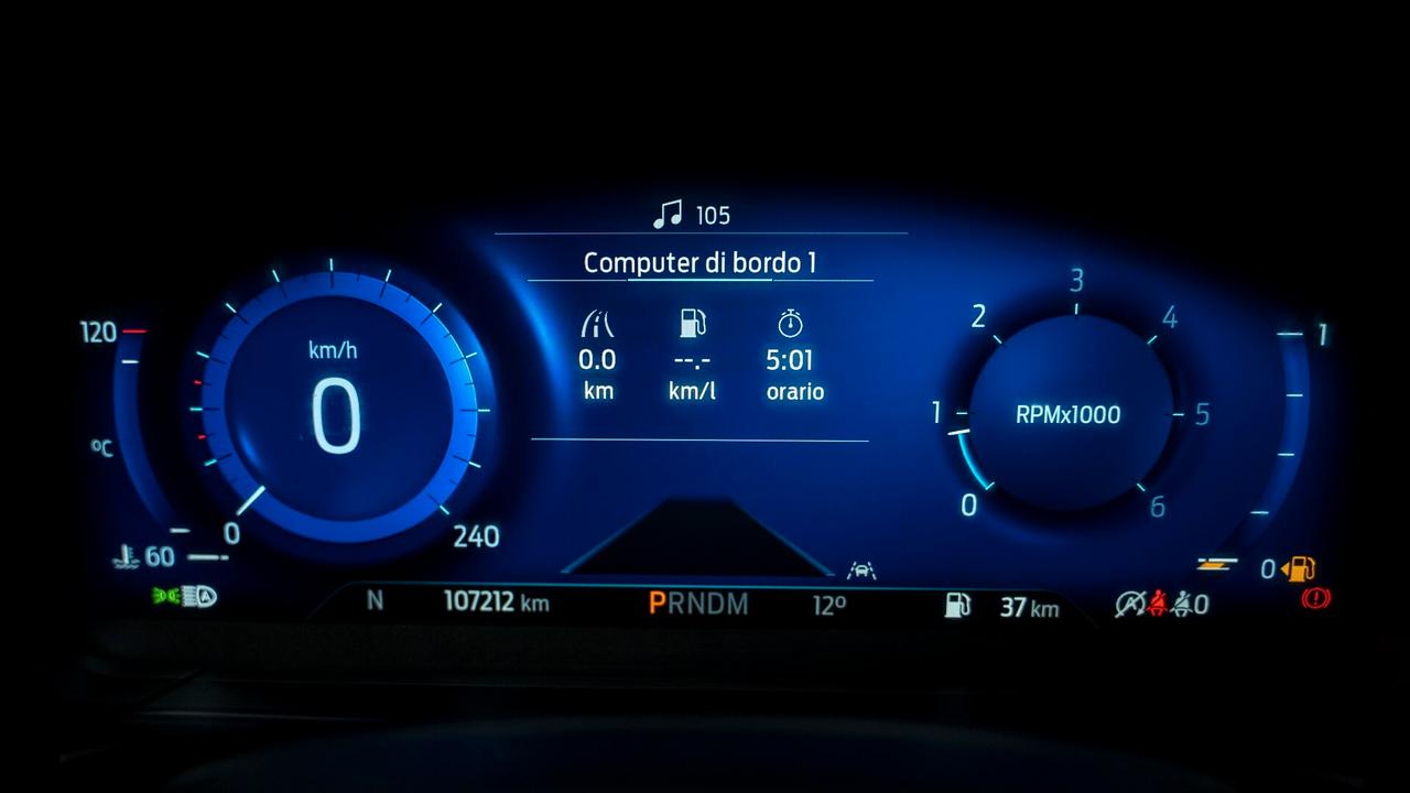 Ford Kuga 1.5 ECOBLUE ST-LINE X 120CV AUTO NAVI ED PELLE FULL OPTIONAL