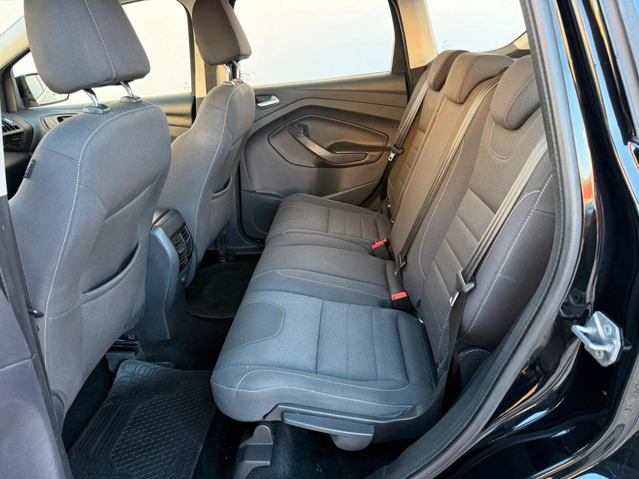 Ford Kuga 2.0 TDCI 120 CV S&S 2WD Titanium