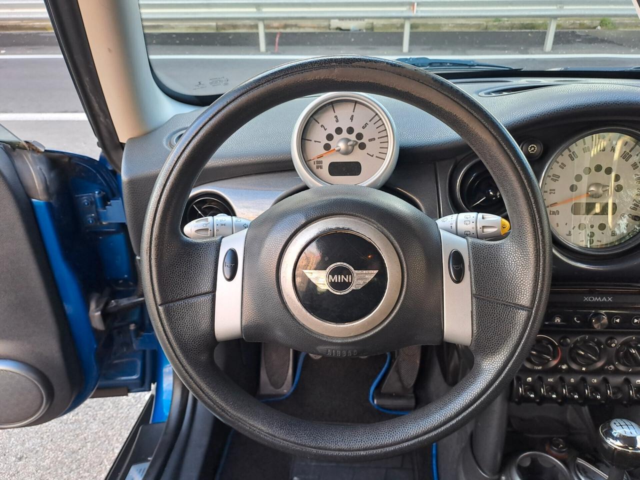 Mini 1.4 tdi One D de luxe