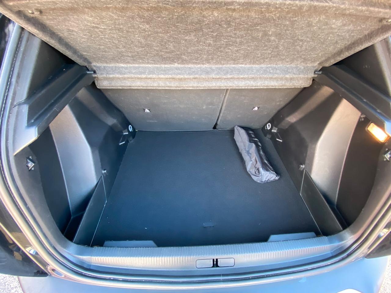 Peugeot 2008 PureTech 130 S&S EAT8 Allure CAMBIO AUTOMATICO