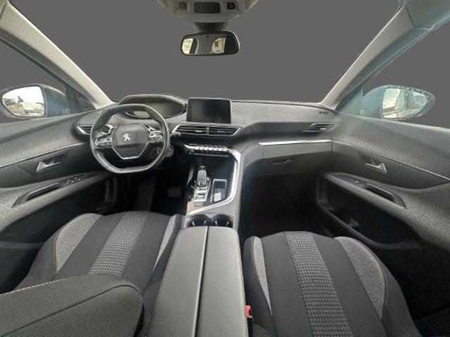 PEUGEOT 5008 BlueHDi 130 S&S EAT8 Business