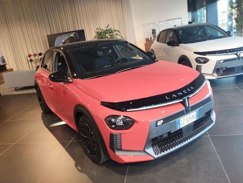 Lancia Ypsilon Ypsilon Hybrid e-DCT HF Line