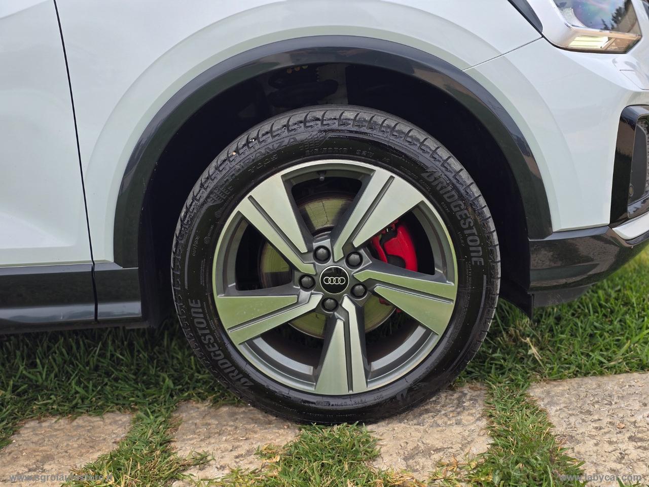 AUDI Q2 35 TDI S tronic