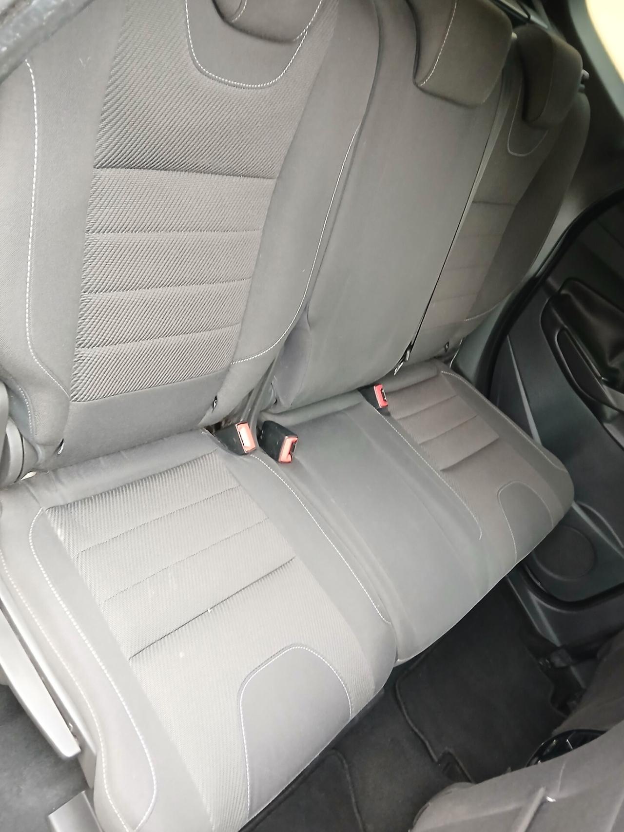 Ford Kuga 2,0 EURO 6 TAGLIANDI CERTIFICATI