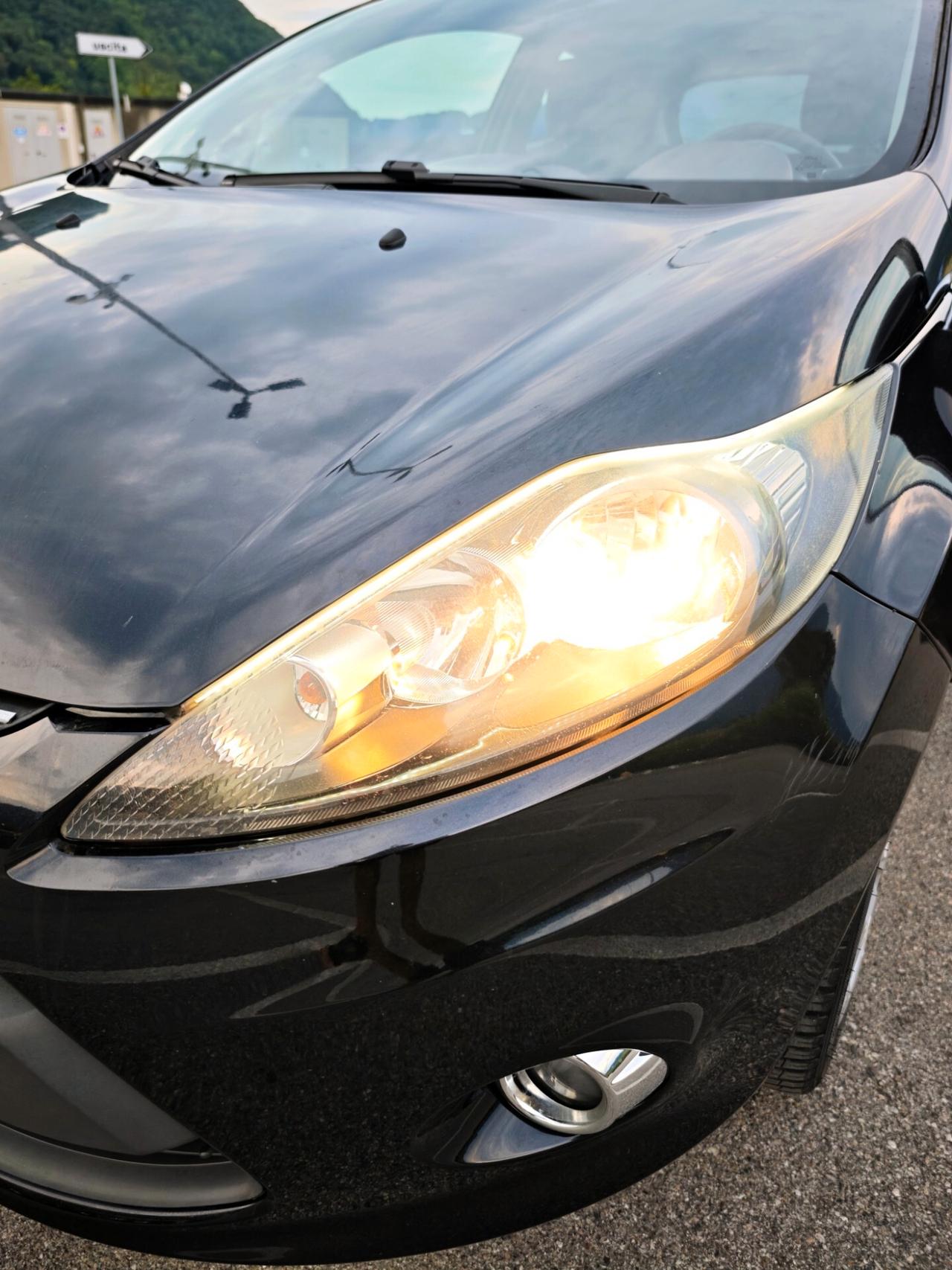 Ford Fiesta 1.4 TDCi 68 CV - 50 KW - PERFETTA -