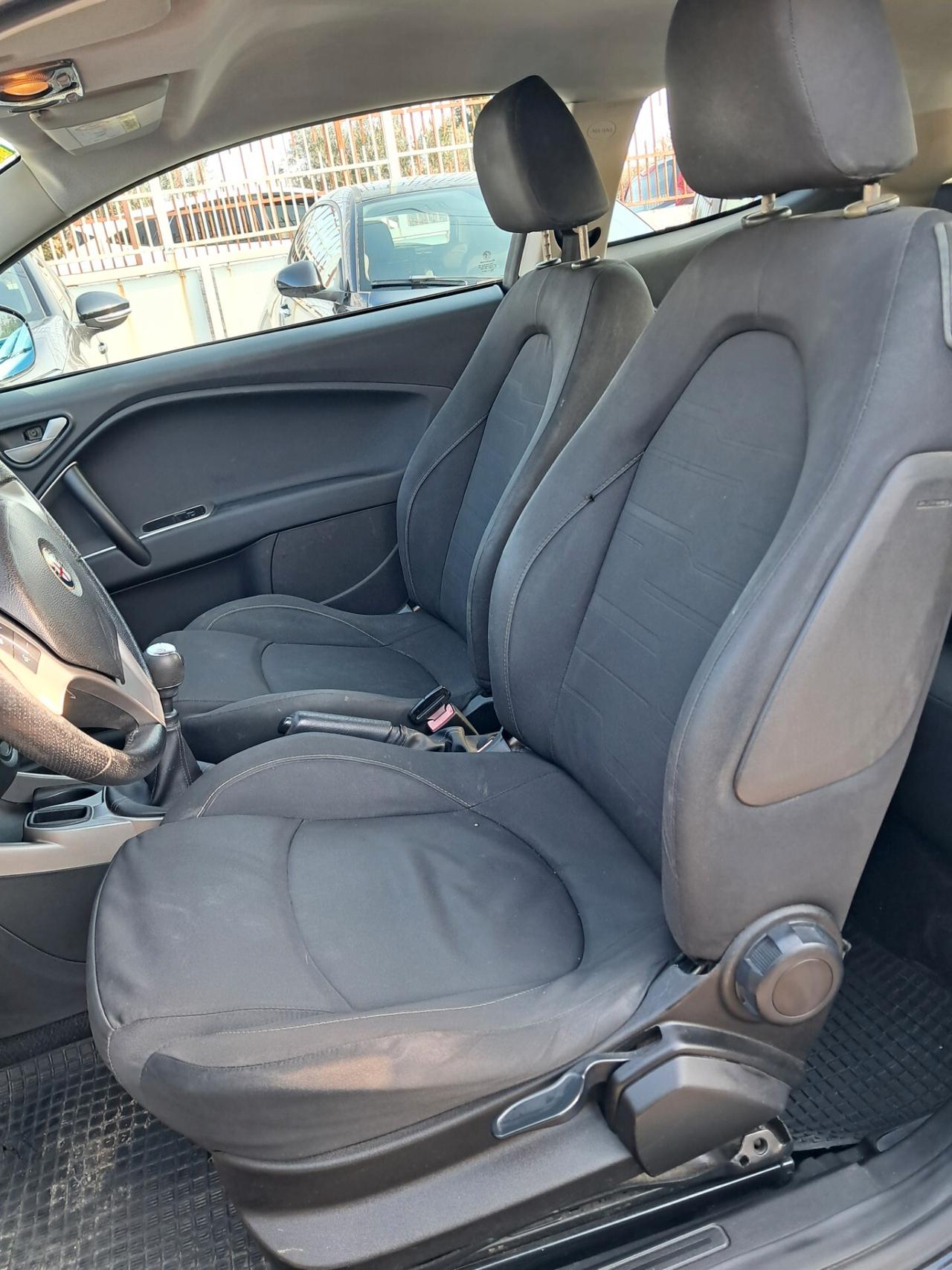 Alfa Romeo MiTo 1.4 70 Cv