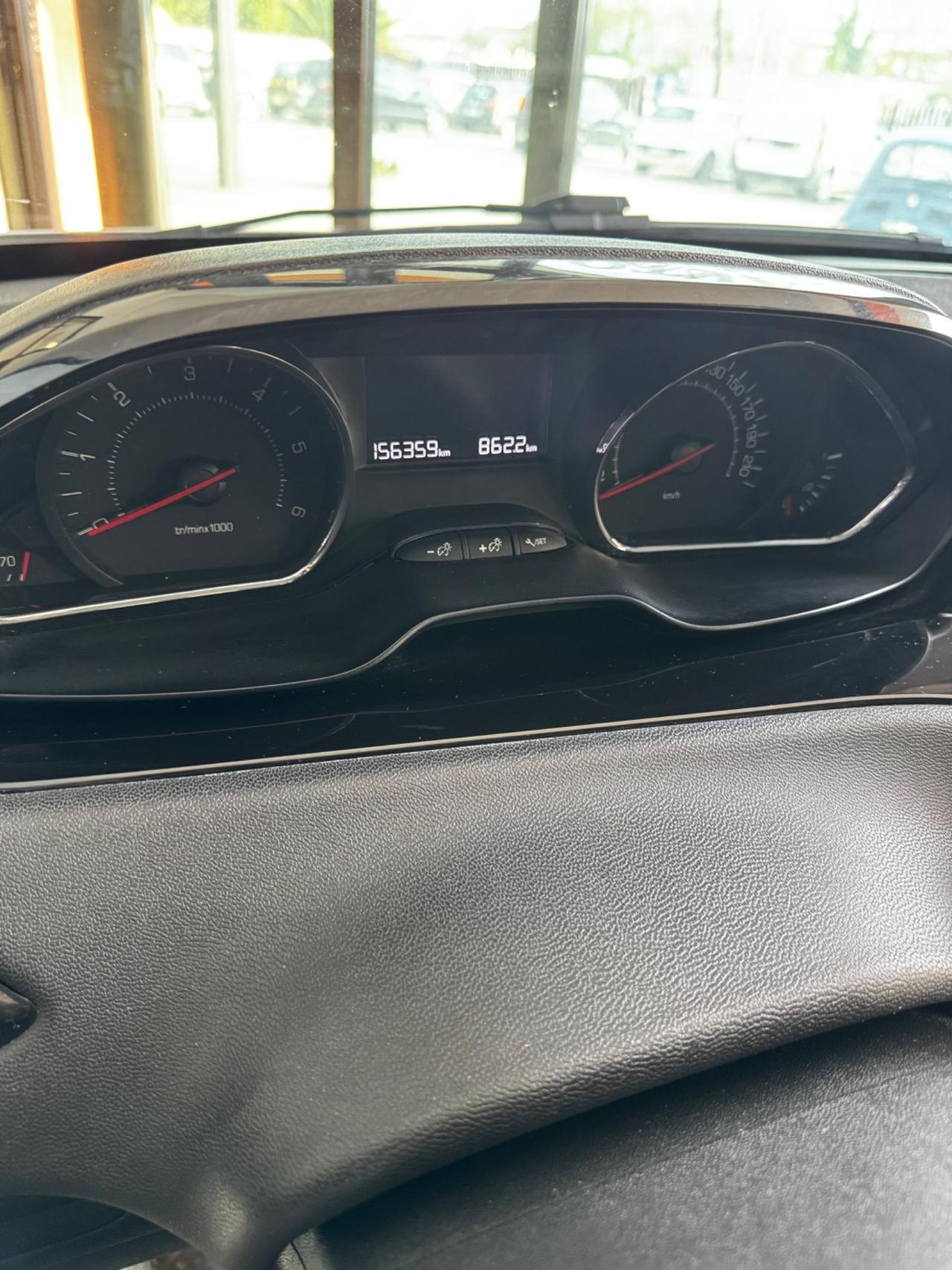 Peugeot 208 1.4 HDi 68 CV 5 porte Active