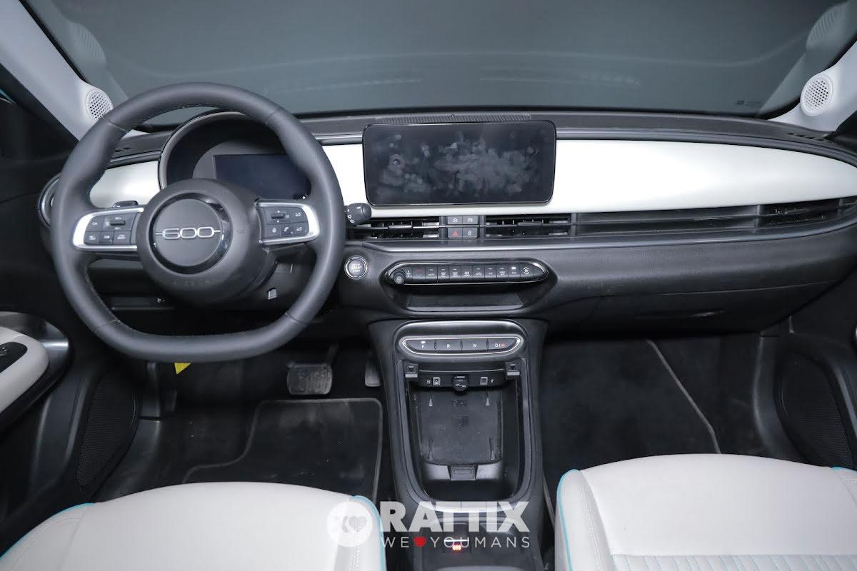 Fiat 600 1.2 hybrid La Prima