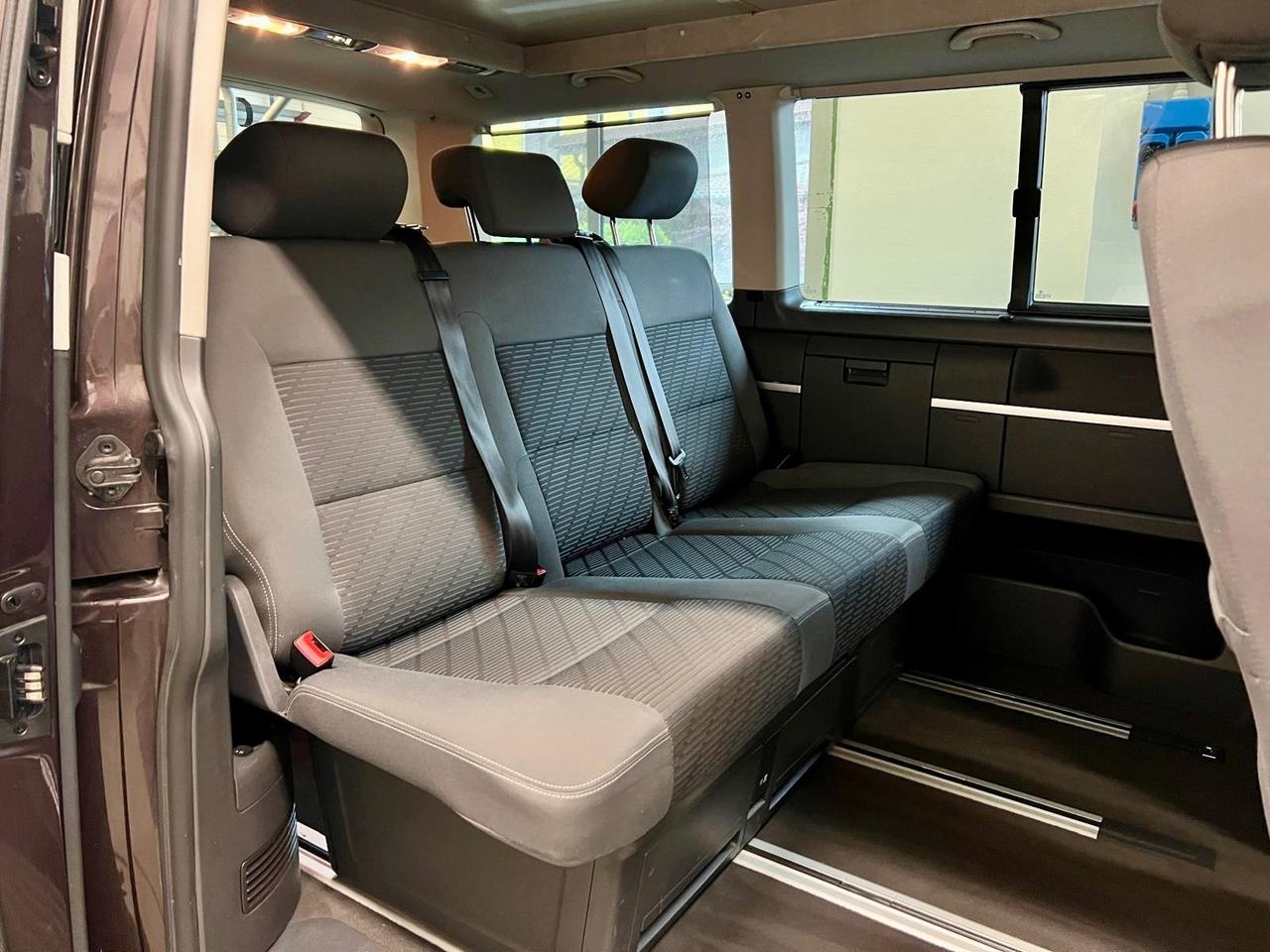 Volkswagen California - PORTABICI - TAVOLINO - GANCIO